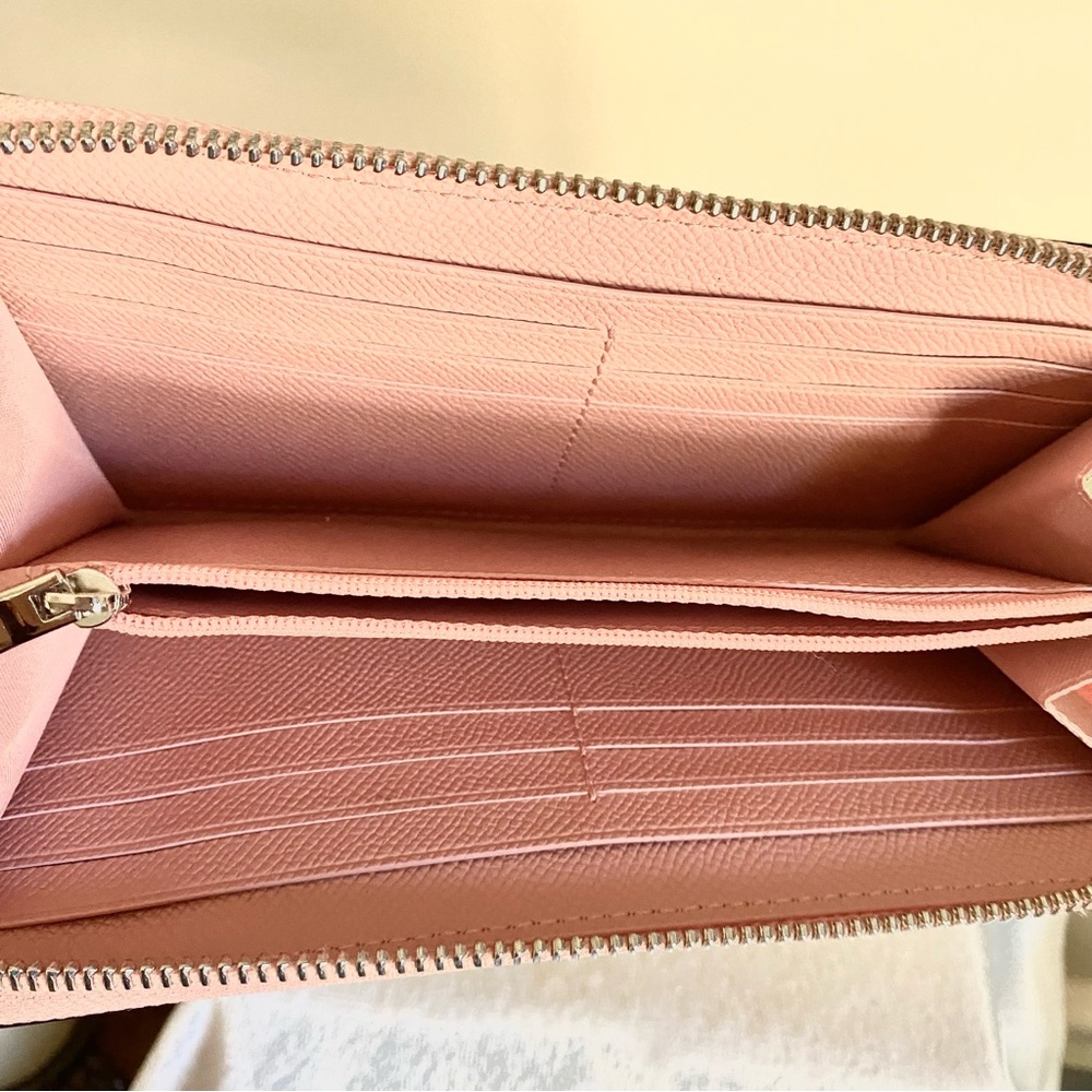 Coach Pink Leather zip around long wallet with silver hardware EUC like new - Picture 5 of 12